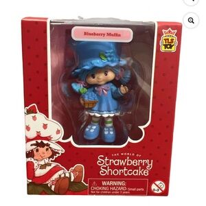 Strawberry Shortcakes  Blueberry Muffin  Chebee’s miniature collectible